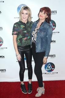 Mamrie Hart feet photo 3