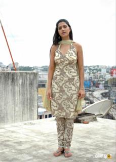 Mamta Mohandas feet photo thumbnail