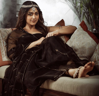 Mamta Mohandas feet photo thumbnail