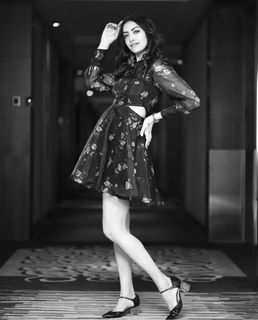 Mamta Mohandas feet photo thumbnail