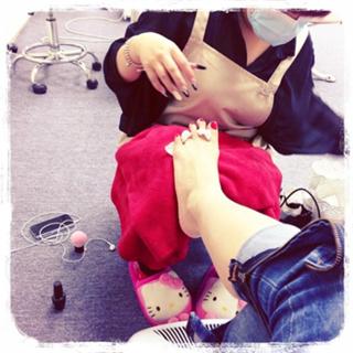 Man-Chi Chan feet photo 1