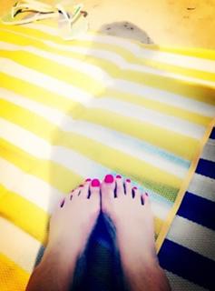 Man-Chi Chan feet photo 19
