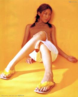 Man-Chi Chan feet photo 3