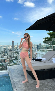 Man-Chi Chan feet photo 18