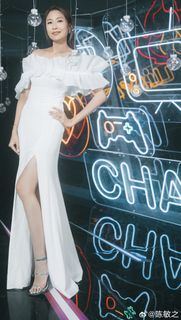 Man-Chi Chan feet photo 5