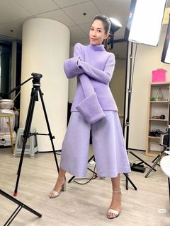 Man-Chi Chan feet photo 20