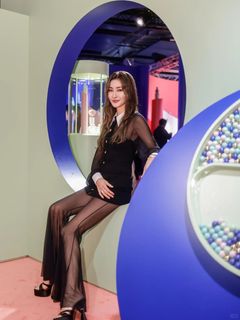 Man-Kei Chow feet photo 1