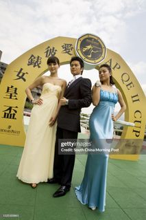 Man-Kei Chow feet photo 5
