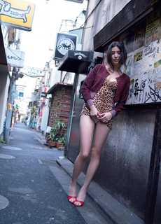 Manami Hashimoto feet photo 12