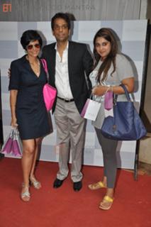 Mandira Bedi feet photo 12