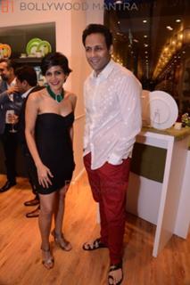 Mandira Bedi feet photo 7
