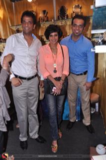 Mandira Bedi feet photo 4