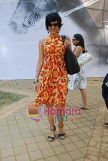 Mandira Bedi feet photo 1