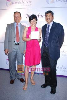 Mandira Bedi feet photo 16