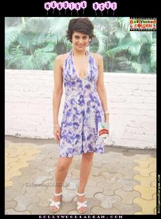 Mandira Bedi feet photo 5