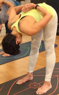 Mandira Bedi feet photo 13