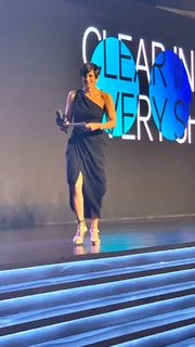 Mandira Bedi feet photo 8