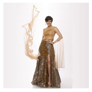Mandira Bedi feet photo 15