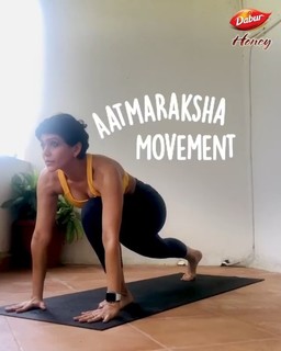 Mandira Bedi feet photo 11