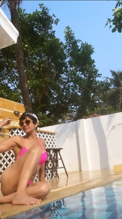 Mandira Bedi feet photo 8