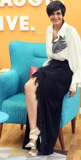 Mandira Bedi feet photo 16