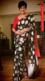 Mandira Bedi feet photo 12