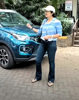 Mandira Bedi feet photo 20