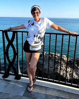 Mandira Bedi feet photo 13