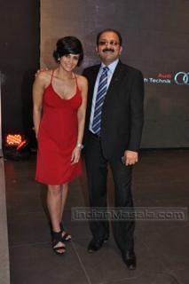 Mandira Bedi feet photo 18