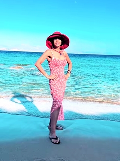 Mandira Bedi feet photo 2