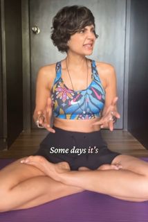Mandira Bedi feet photo 5