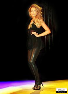 Mandy Grace Capristo feet photo thumbnail