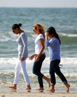 Mandy Grace Capristo feet photo thumbnail