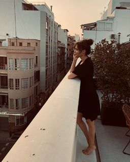 Mandy Grace Capristo feet photo thumbnail