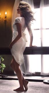 Mandy Grace Capristo feet photo thumbnail