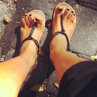 Mandy Grace Capristo feet photo thumbnail