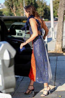 Mandy Moore feet photo thumbnail