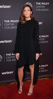 Mandy Moore feet photo thumbnail