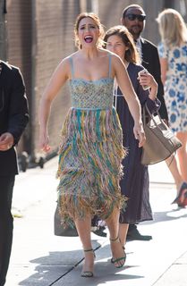 Mandy Moore feet photo thumbnail