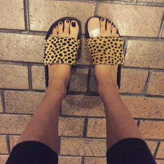 Mandy Moore feet photo 11