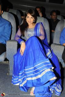 Mandy Takhar feet photo thumbnail