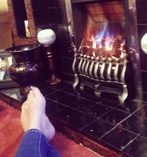 Mandy Takhar feet photo thumbnail
