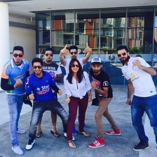 Mandy Takhar feet photo thumbnail