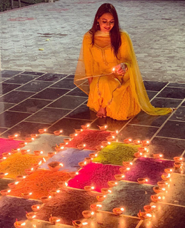 Mandy Takhar feet photo thumbnail