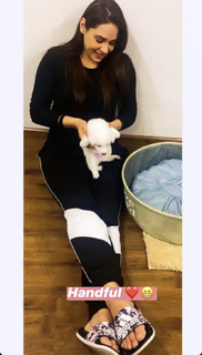 Mandy Takhar feet photo thumbnail