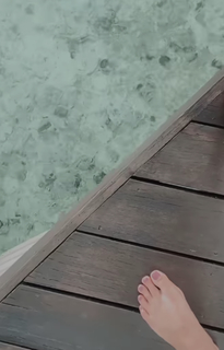 Mandy Takhar feet photo thumbnail