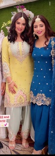 Mandy Takhar feet photo thumbnail
