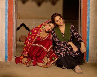 Mandy Takhar feet photo thumbnail