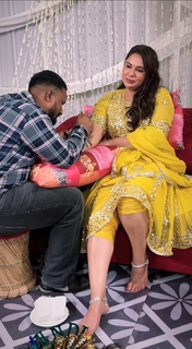 Mandy Takhar feet photo thumbnail