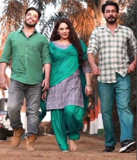 Mandy Takhar feet photo thumbnail